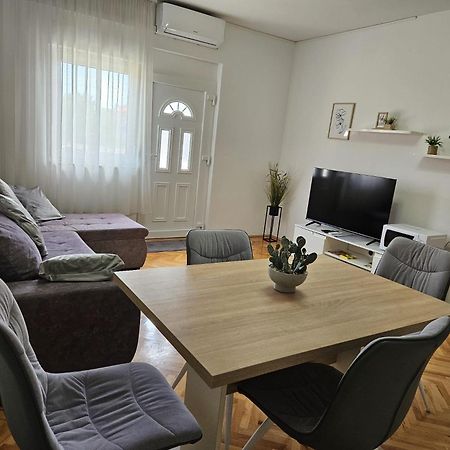 Apartman "Roko" ザダル エクステリア 写真